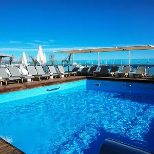 capsis-astoria-heraklion-crete.rethymnohotels.net/