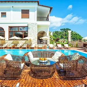 Xenios Paradise **** Possidi