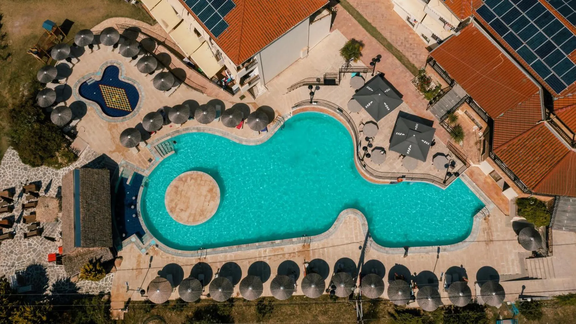 Hotel Makednos نيكيتي