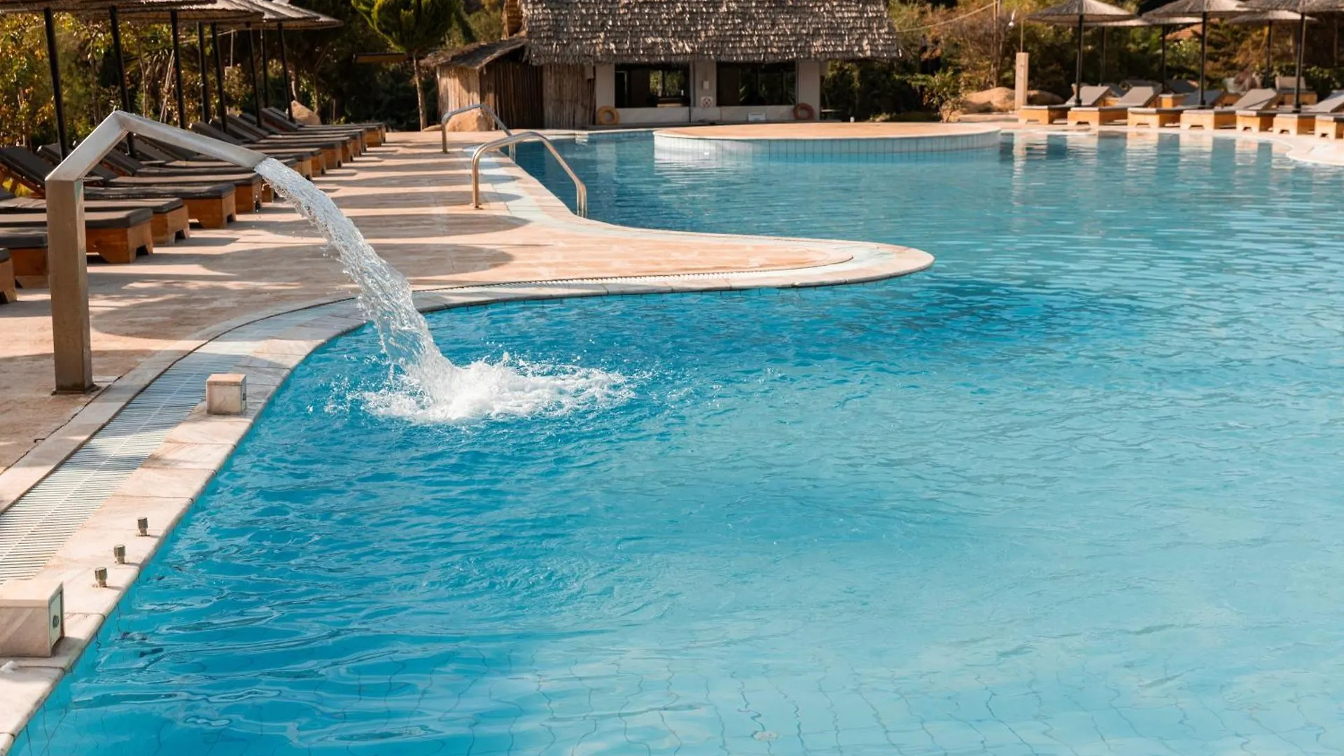 Hotel Makednos نيكيتي